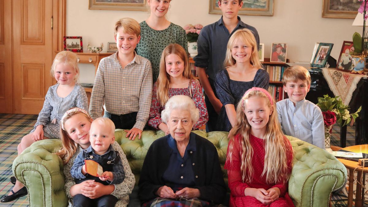 El escándalo del Photoshop continúa en la familia real británica: Kate Middleton también editó una de las últimas imágenes de Isabel II