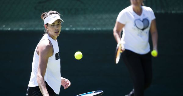 Foto: Conchita y Garbiñe, en Wimbledon 2017. (Reuters) 