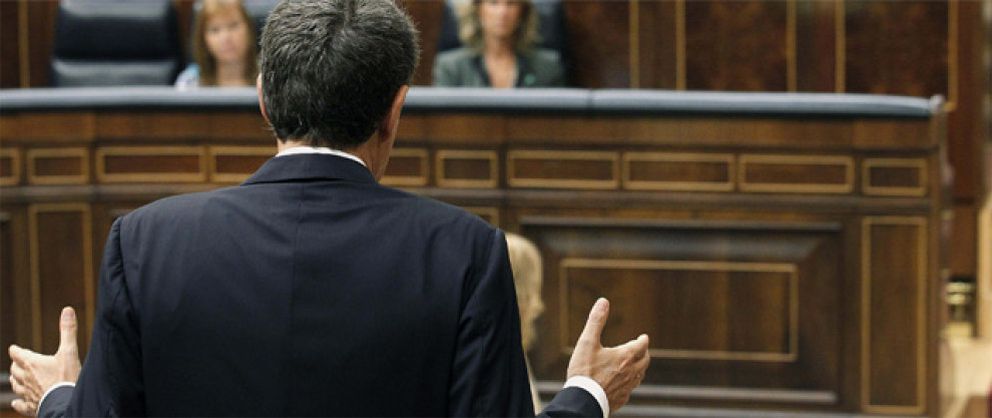 Foto: Surrealismo en el Congreso: el PSOE vota contra una ley de Zapatero que ya no existe