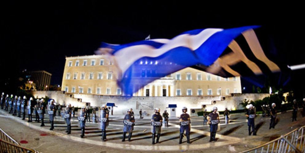 Foto: Grecia, al borde la quiebra, no volverá a los mercados hasta 2014