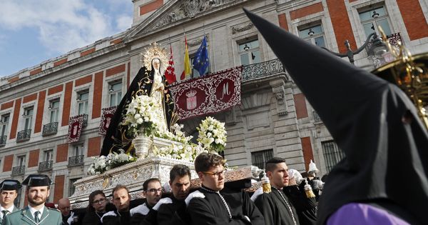 Foto: Procesión de La Soledad en Madrid en 2016 (EFE)