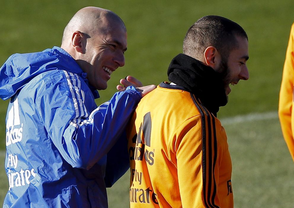 Foto: Zidane y Benzema en un entrenamiento (Efe).