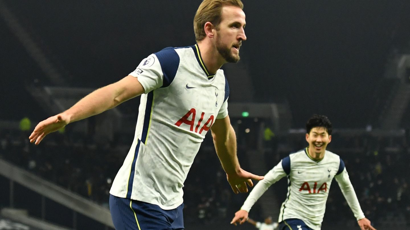 Kane y Son, celebrando el gol del inglés frente al Arsenal. (Reuters)
