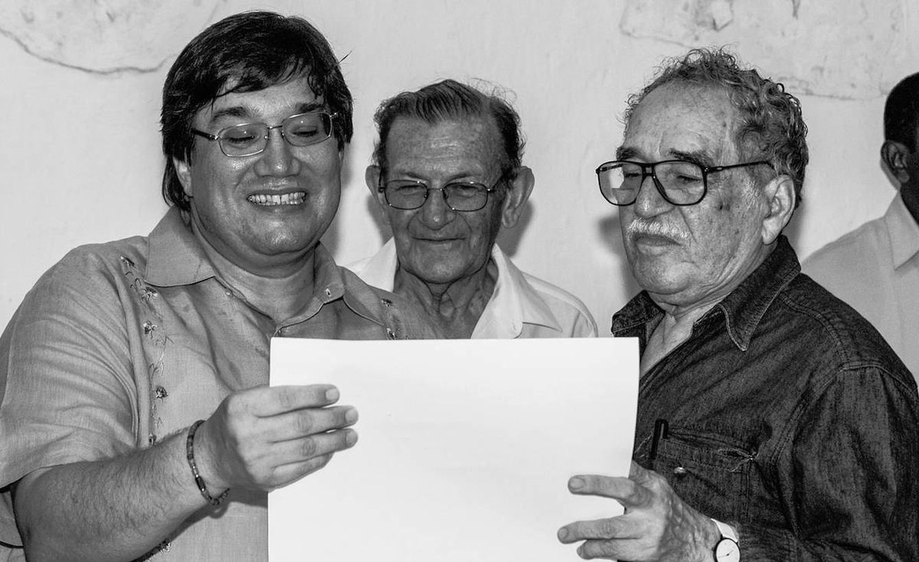 Jaime Abello, José Salgar y Gabriel García Márquez en Cartagena (Colombia) en la conmemoración en 2006 del aniversario de la FNPI. (Libardo Cano/FPI)