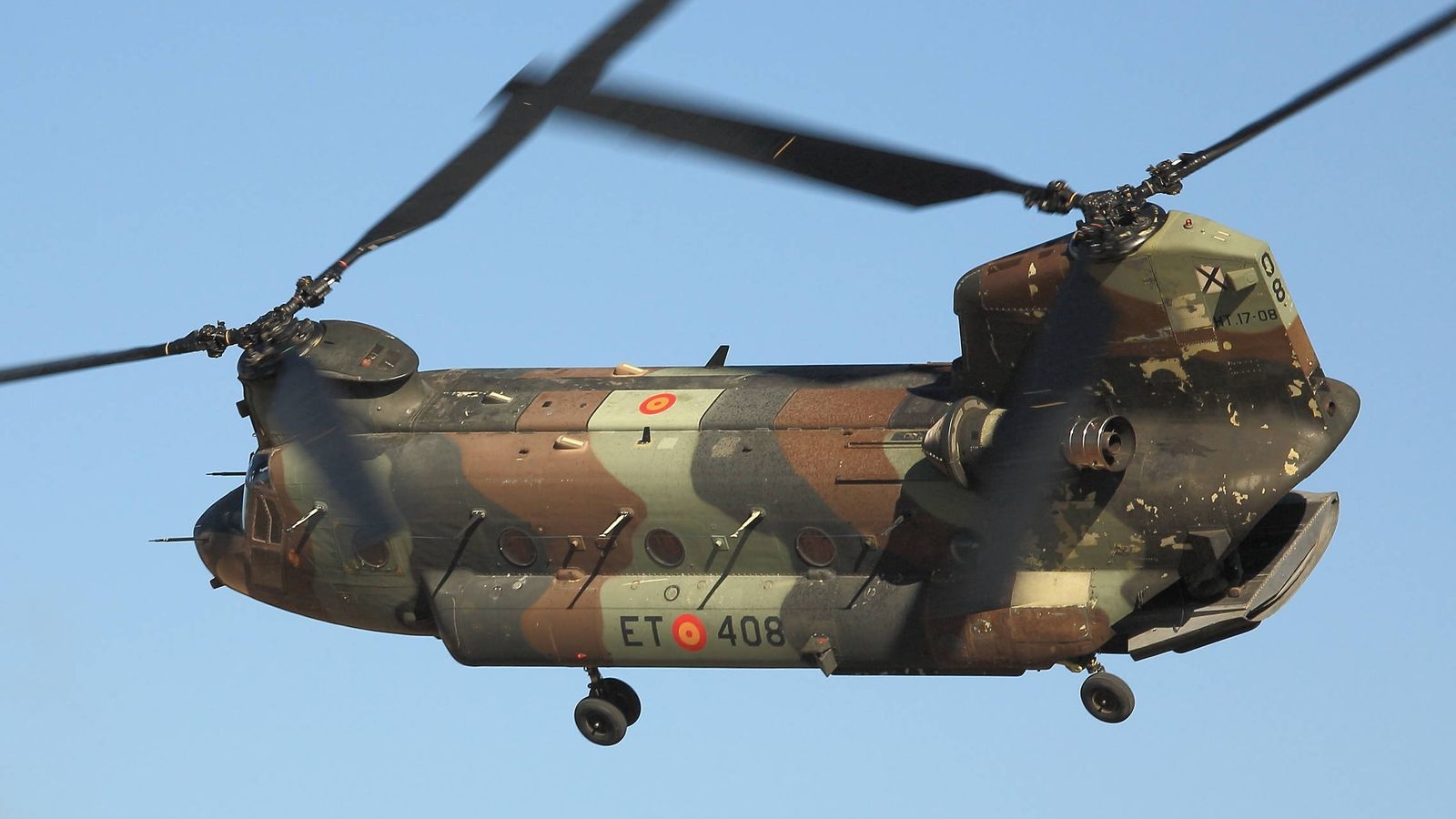 Foto:  Pese a su gran tamaño este helicóptero tiene una agilidad asombrosa. (Foto: Juanjo Fernández)