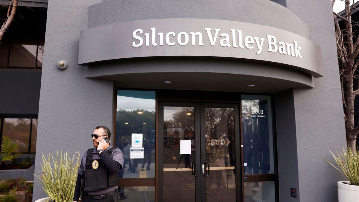 First-Citizens Bank compra el fallido Silicon Valley Bank y asume depósitos y préstamos