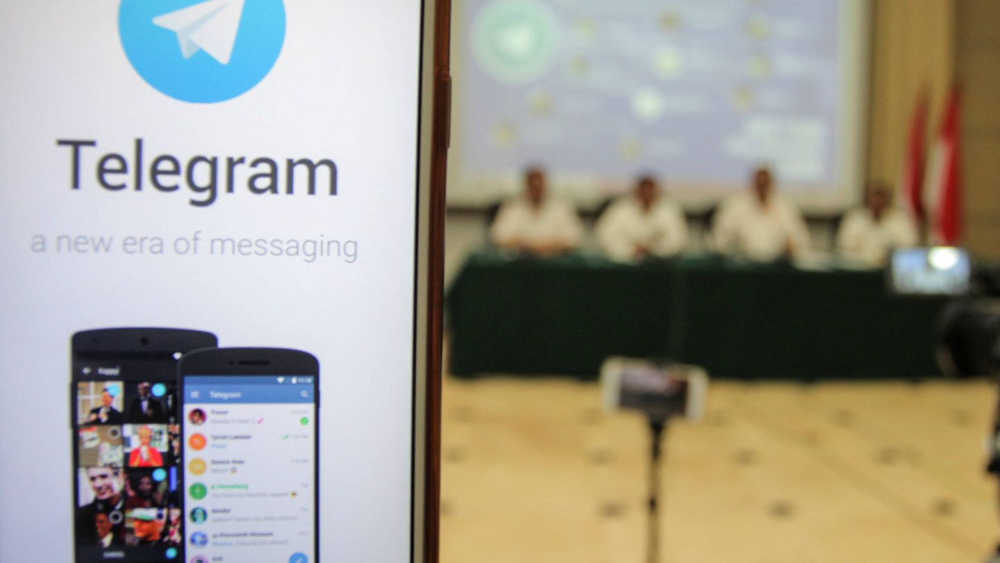 Una imagen del servicio de Telegram durante una conferencia de prensa en Jakarta. (Reuters)