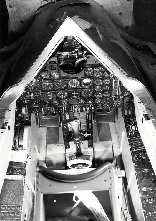 La cabina de un A-12.