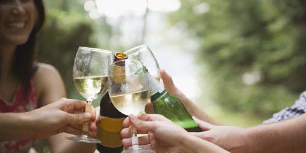 Foto: Beber una sola copa de vino al día triplica el riesgo de contraer cáncer