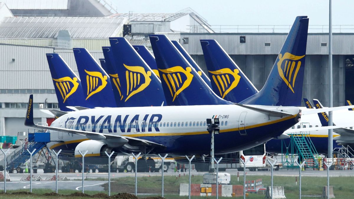 Ryanair rebaja sus previsiones de pérdidas para el año fiscal hasta los 850 millones