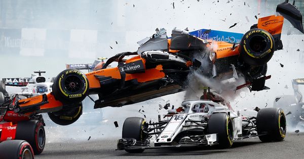 Foto: Fernando Alonso sufrió un aparatoso accidente en Spa. (Reuters)