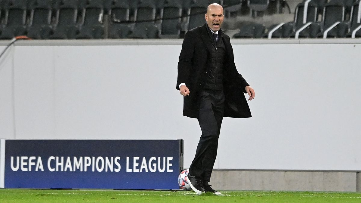 Zidane entra en tensión y se carga en un mes la euforia del Clásico