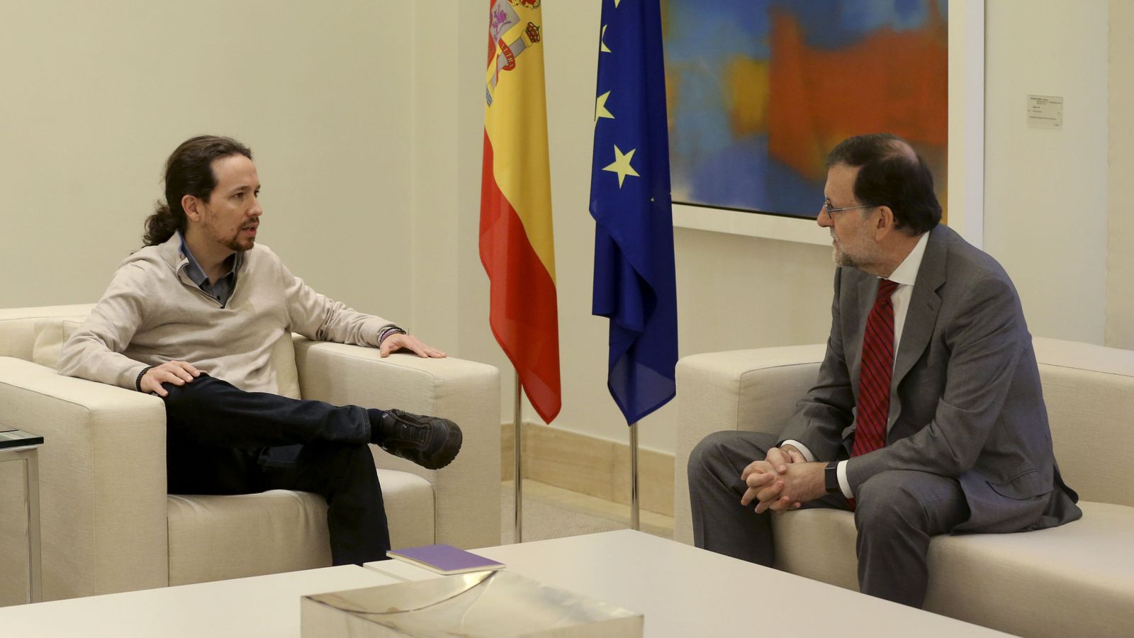 Foto: Mariano Rajoy, junto con Pablo Iglesias (Efe)