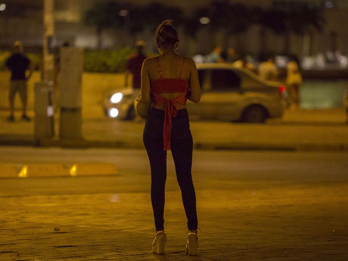 Foto: Una prostituta en la ciudad colombiana de Cartagena. 