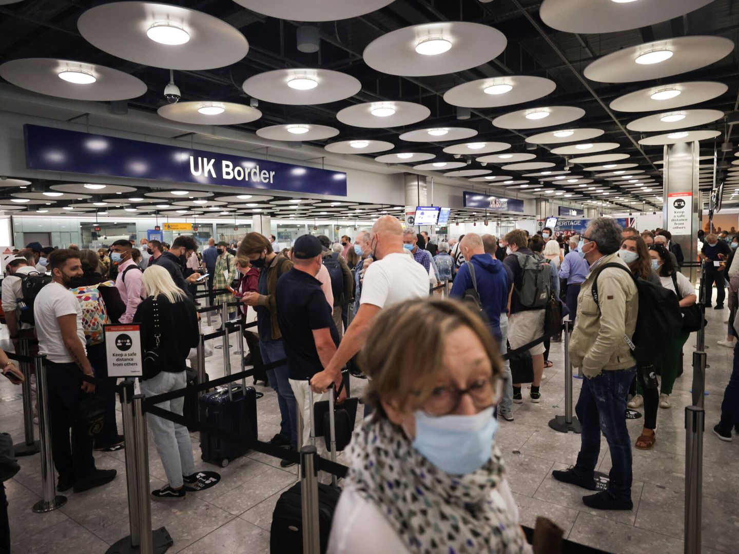 Pasajeros en el aeropuerto de Heathrow (Reuters)