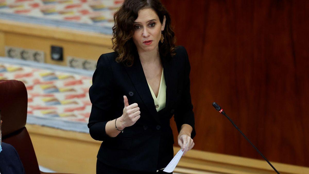 El PSOE-M pide la dimisión de la presidenta de la Asamblea por falta de imparcialidad 