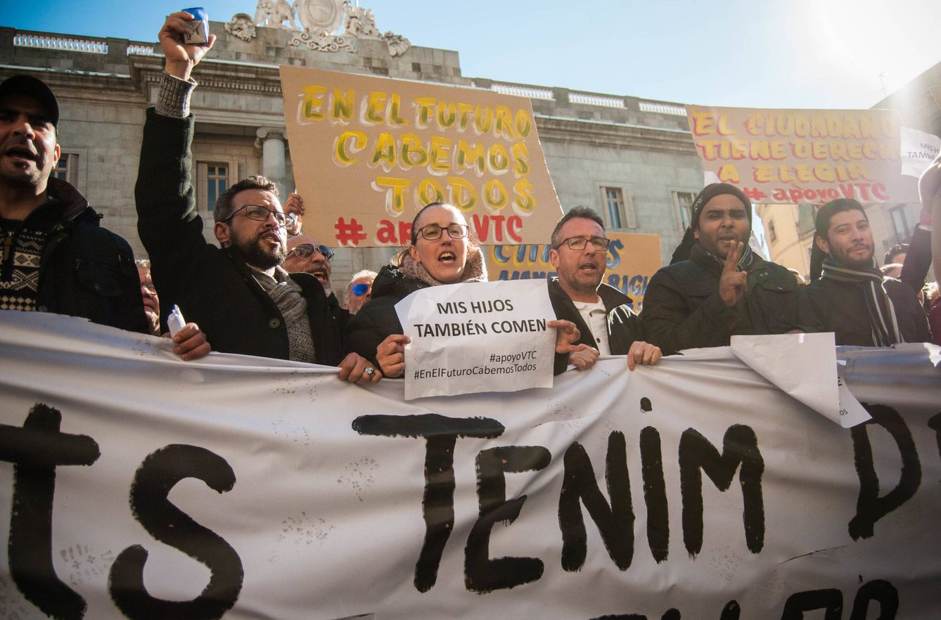 Manifestación de conductores de VTC  en Barcelona. (Foto: Carmen Castellón)