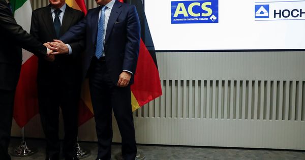 Foto: El presidente de ACS, Florentino Pérez, sella su alianza con el CEO de Atlantia, Giovanni Castellucci.