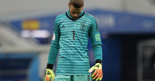 Foto: David de Gea se muestra contrariado tras encajar un gol ante Portugal. (EFE)