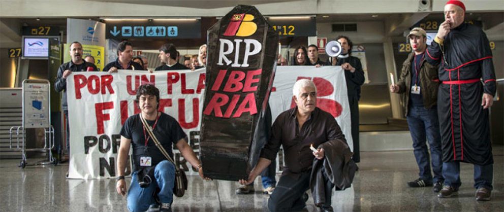Foto: Iberia desafía las líneas rojas impuestas por IAG para cerrar un pacto laboral la próxima semana