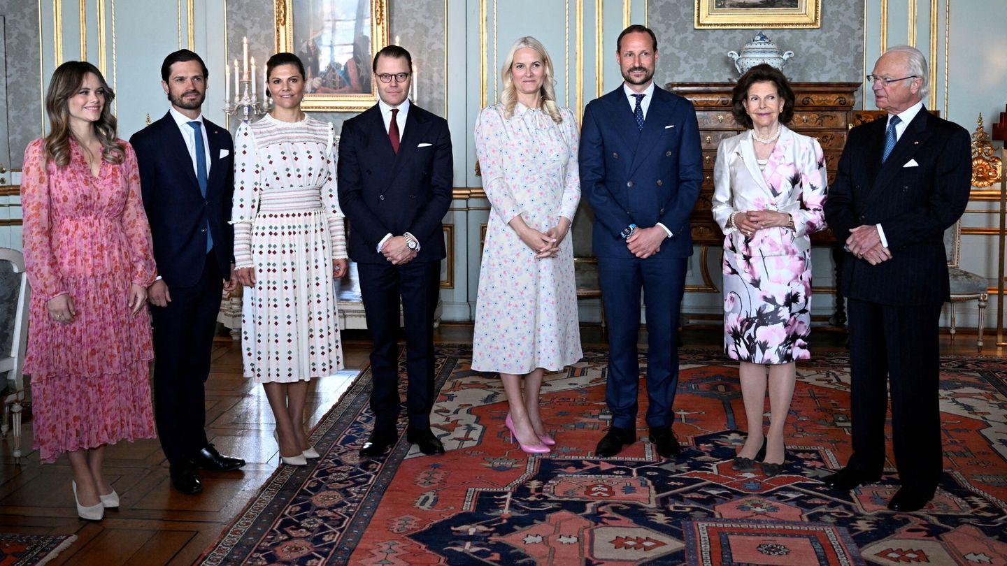 La familia real noruega, de visita en Estocolmo. (Reuters)