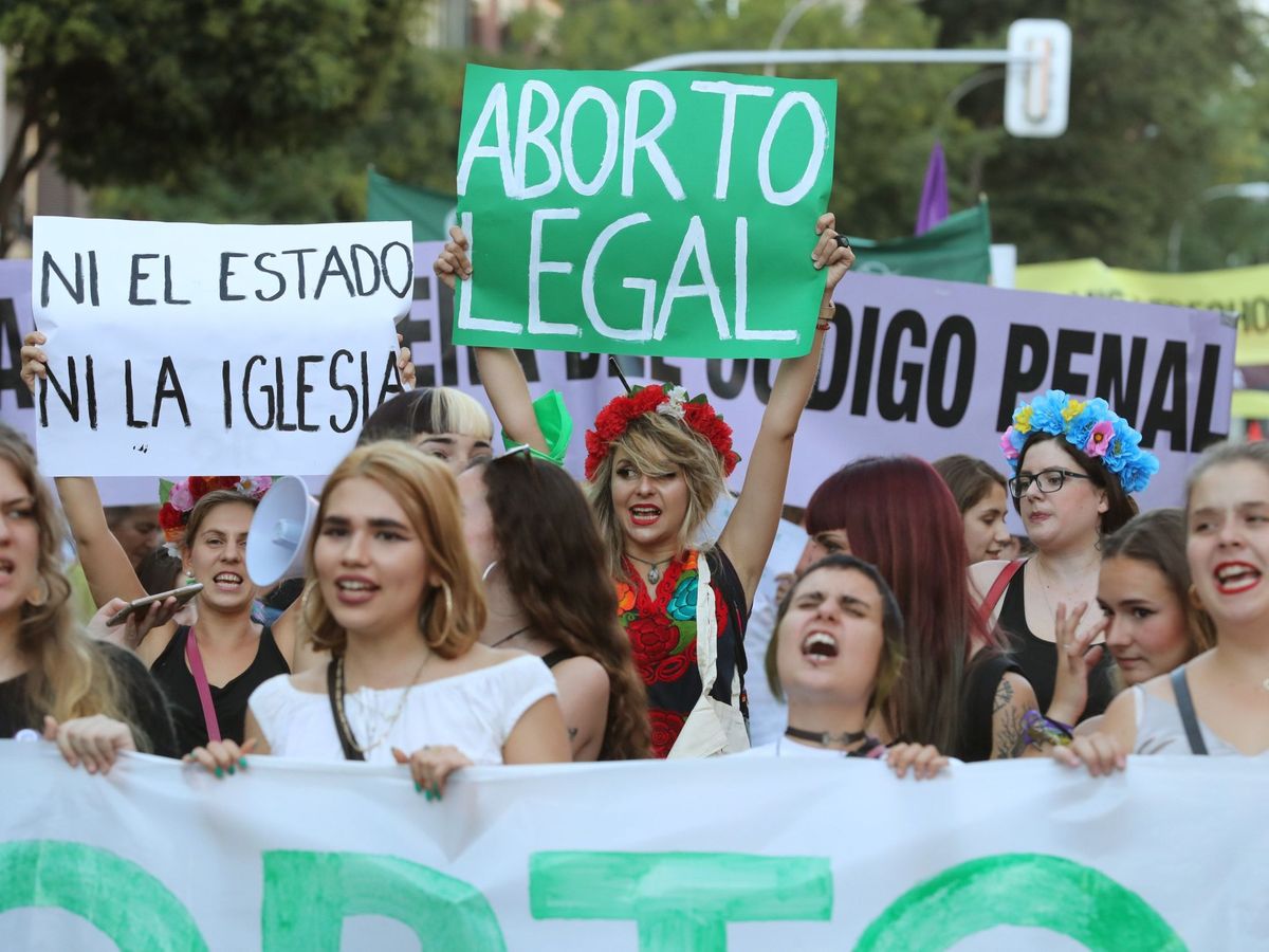 Foto: Manifestación convocada con motivo del Día Internacional por la Despenalización del Aborto y la Defensa de los Derechos Sexuales y Reproductivos de las Mujeres. (EFE)