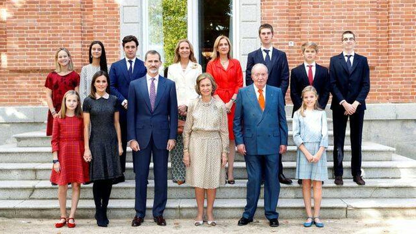 La familia real reunida por última vez en 2018. (EFE)