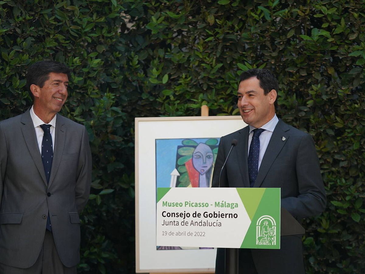 Foto: Juan Marín, junto a Juanma Moreno, en una rueda de prensa celebrada en el Museo Picasso Málaga. (Junta de Andalucía)