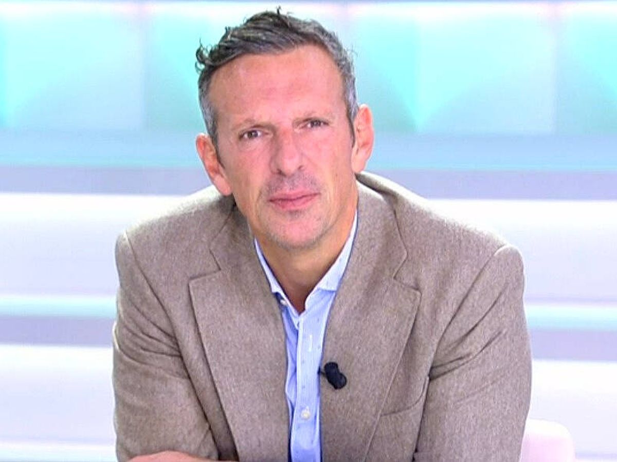 Foto: Joaquín Prat, presentador de 'El programa de Ana Rosa'. (Mediaset)