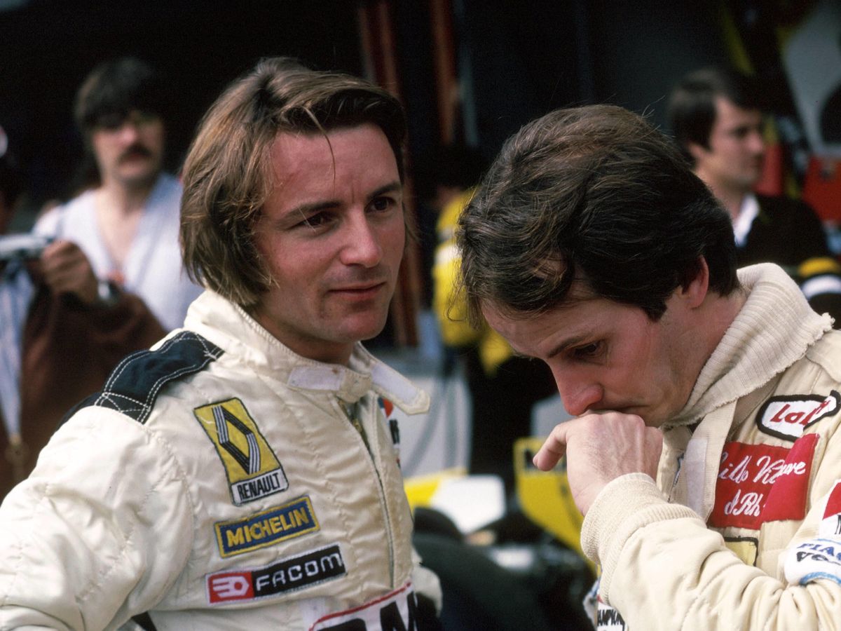 Foto: René Arnoux, junto a Gilles Villeneuve. (Imago)