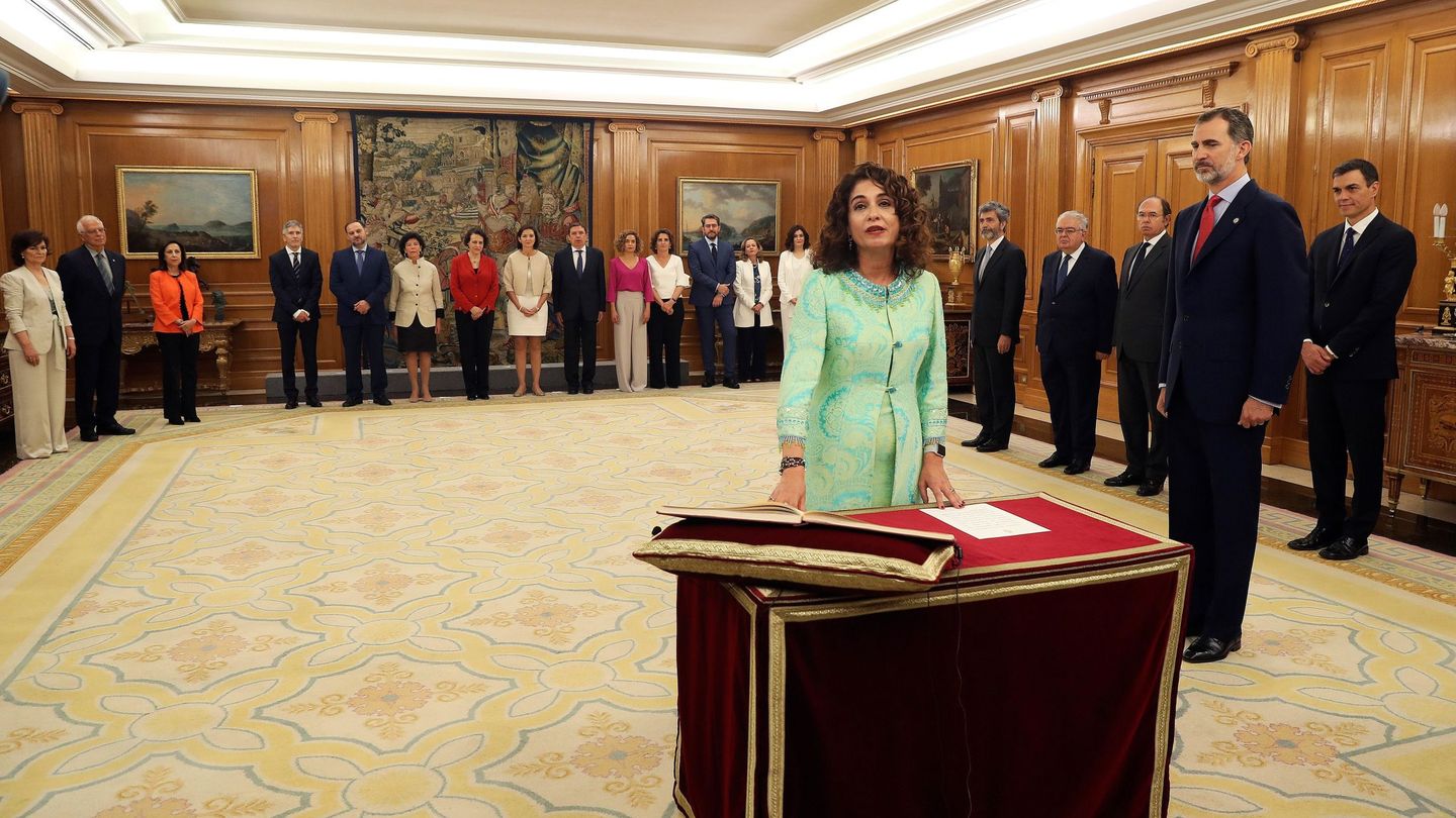 María Jesús Montero será la primera ministra en comparecer en el Senado. (EFE) 