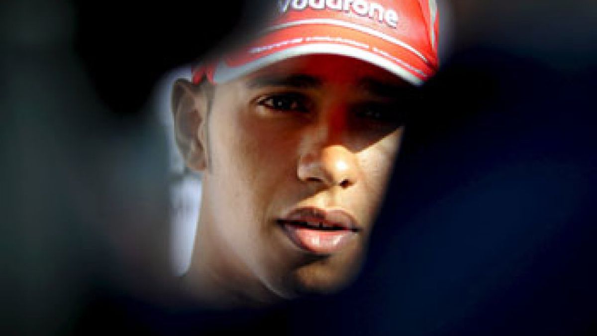 Lewis Hamilton admite que el año pasado le pudo la presión