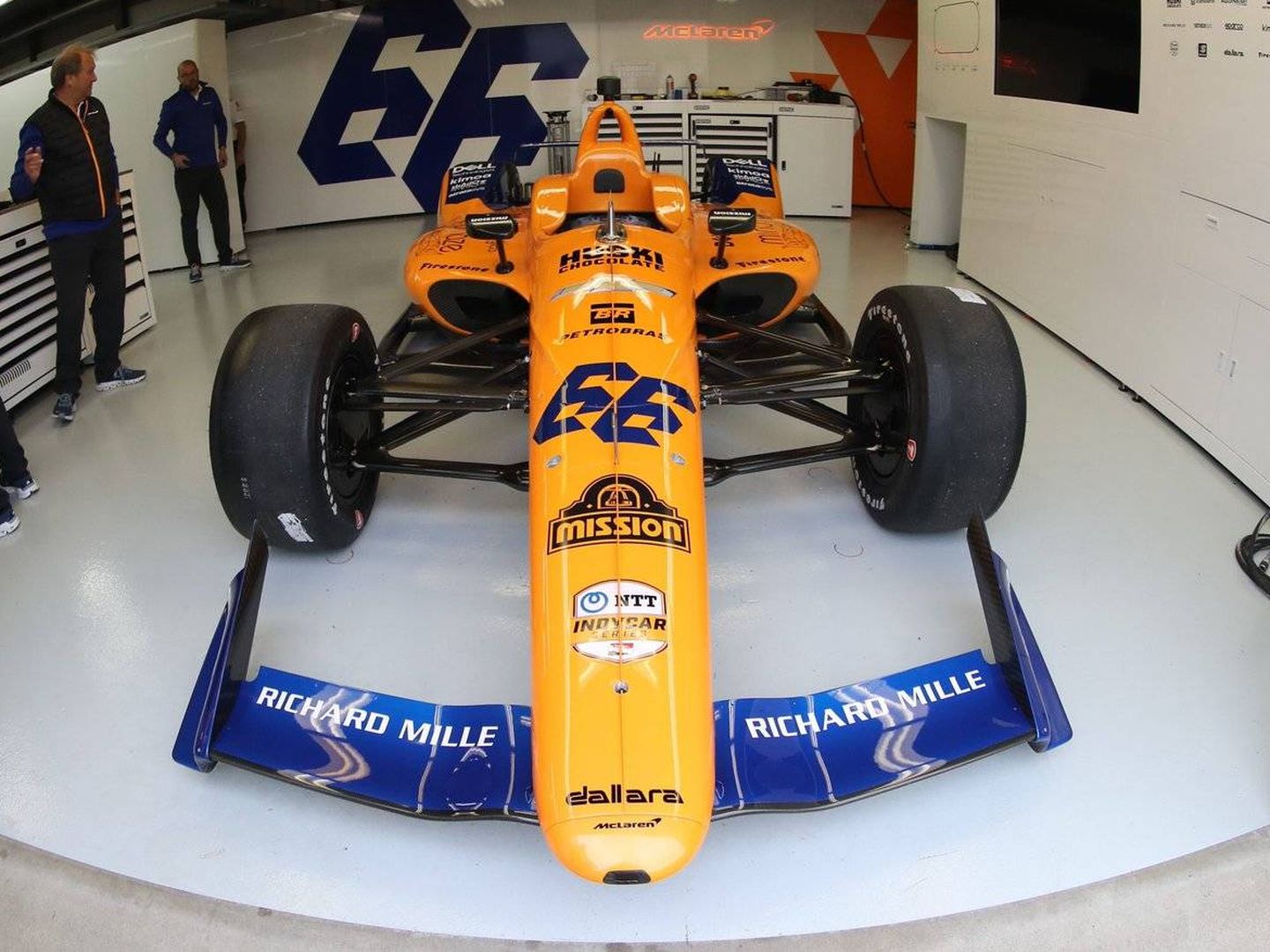El coche de Fernando Alonso para las 500 Millas de Indianápolis. (Twitter: @McLarenIndy)