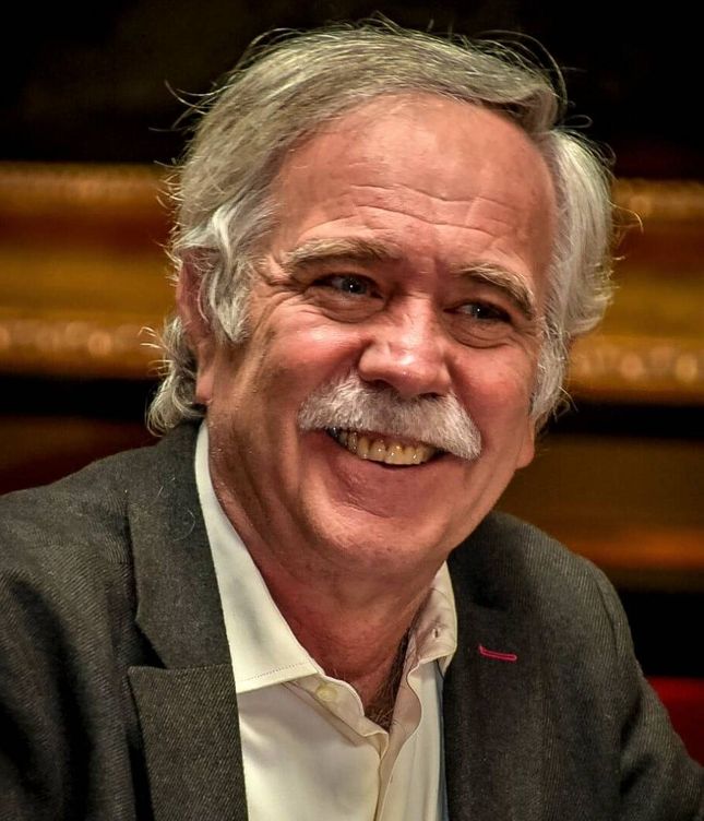 El escritor Antonio Pérez-Henares.