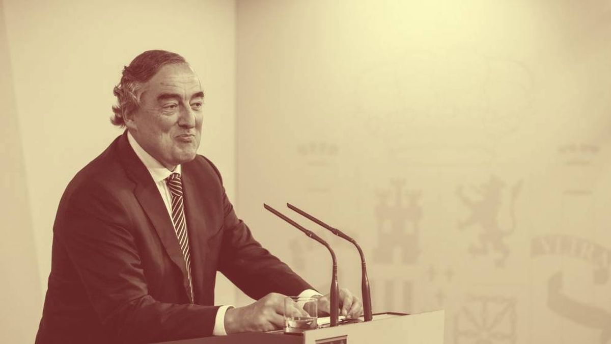 El exjefe de la CEOE prepara su candidatura para una presidencia apolítica del Barça