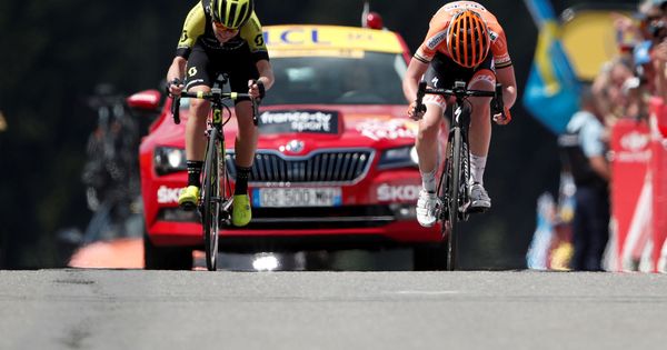 Foto: Annemiek van Vleuten (i) y Anna van der Breggen, las dos mejores ciclistas del mundo, en el La Course by Le Tour 2018. (Reuters)
