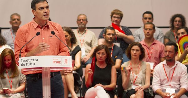 Foto: l secretario general del PSOE, Pedro Sánchez, durante la clausura del XIII Congreso de los Socialistas de Baleares. (EFE)