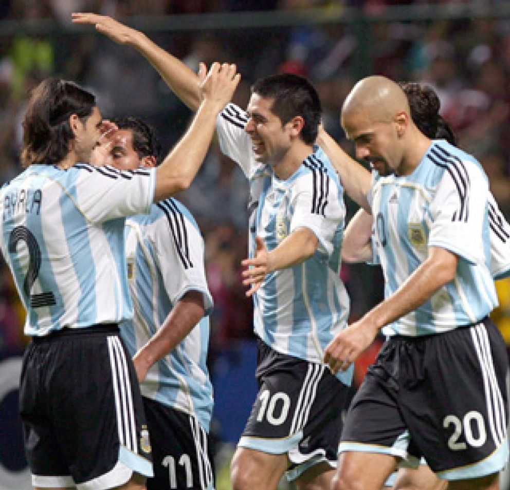Foto: México y Argentina, a semifinales a ritmo de goleadas