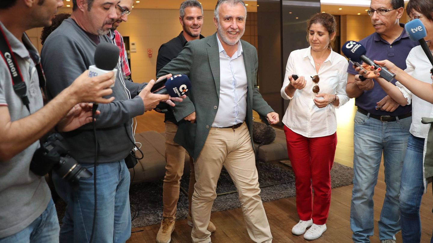 El secretario general del PSOE canario y candidato a la presidencia de las islas, Ángel Víctor Torres, el pasado 5 de junio en Las Palmas. (EFE)
