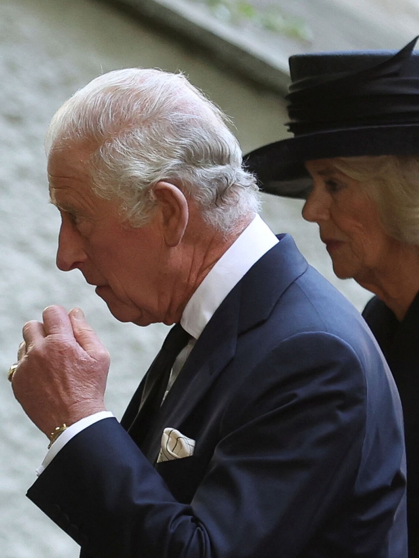 Carlos III y su reina consorte. (Reuters/Carl Recine)
