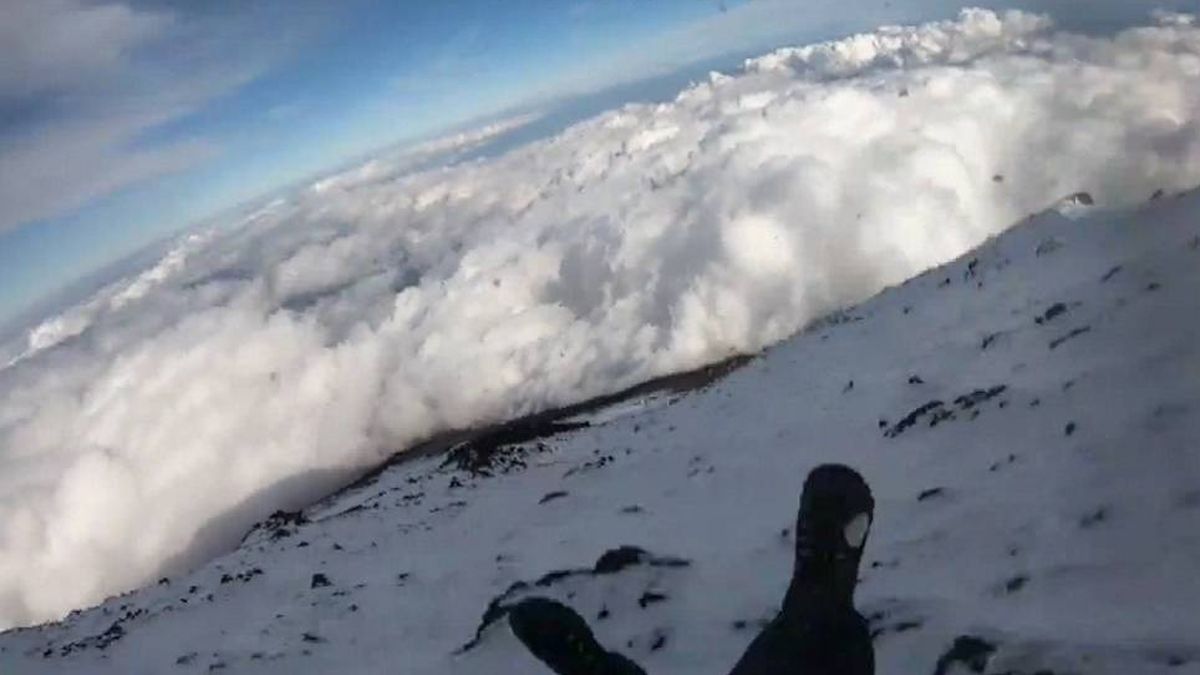 Misterio en el Monte Fuji: un escalador desaparece tras grabar su caída en directo