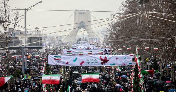 Foto: Irán celebra el 40.º aniversario de la revolución que acabó con el Sha (Reuters)