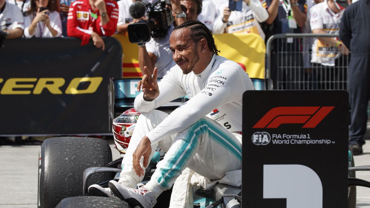 Fórmula 1: Hamilton se encuentra un regalo de Vettel y Carlos Sainz acaba sin puntos