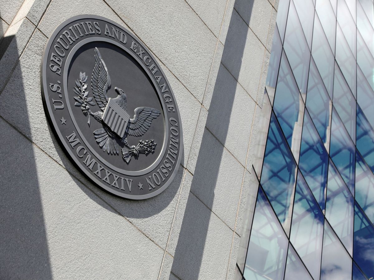 Foto: Sede de la SEC en Washington. (Reuters/Andrew Kelly)