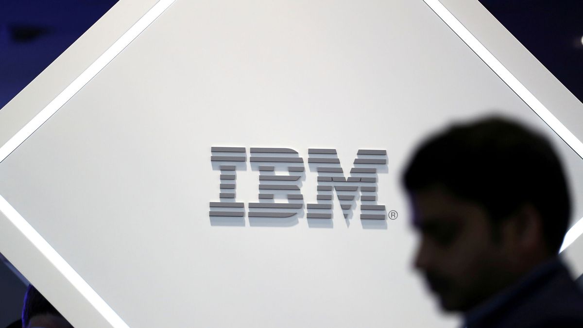 IBM obligará a vacunarse sus empleados en EEUU o los suspenderá de empleo y sueldo