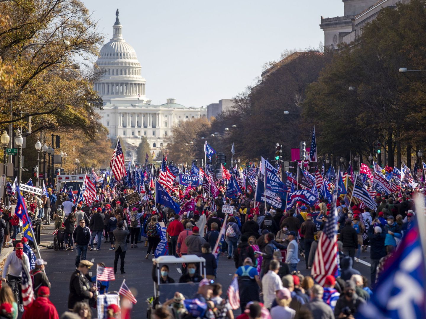 Visión general de la manifestación a favor de Donald Trump en Washington D.C. (EFE)