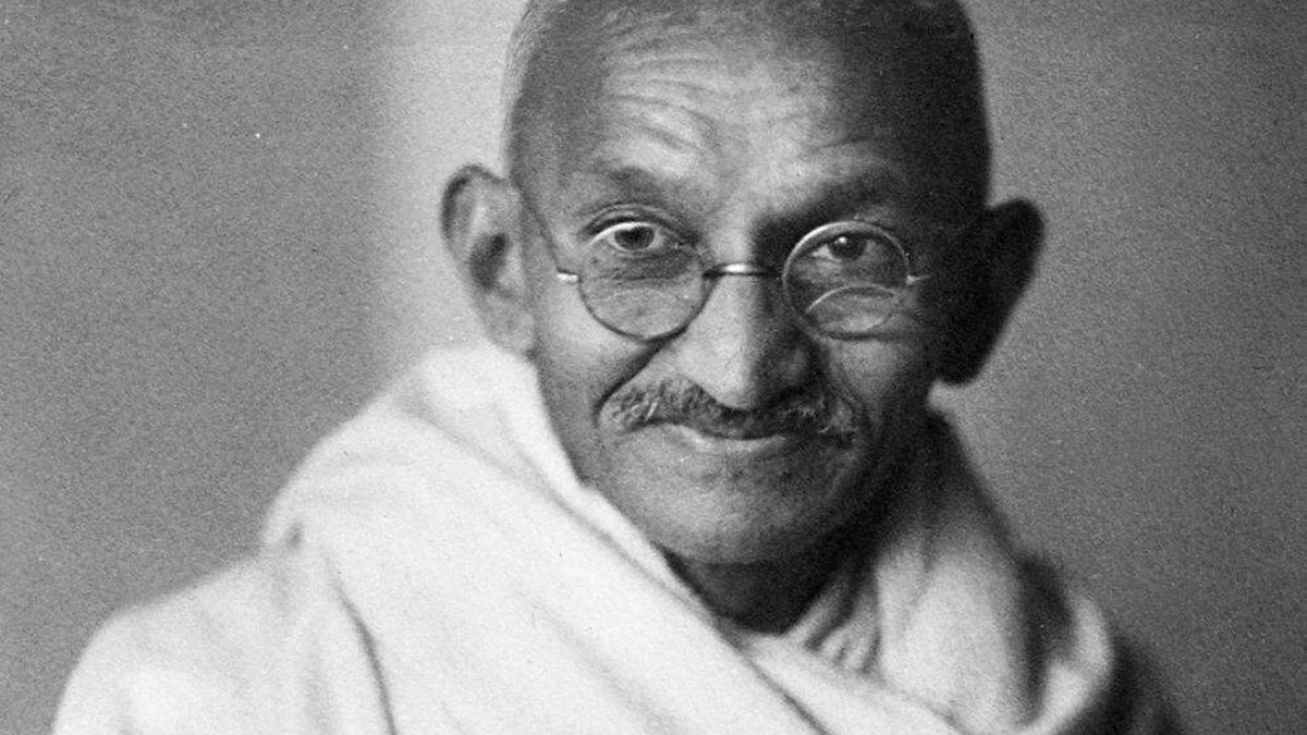 El día que los indepes catalanes pervirtieron a Gandhi