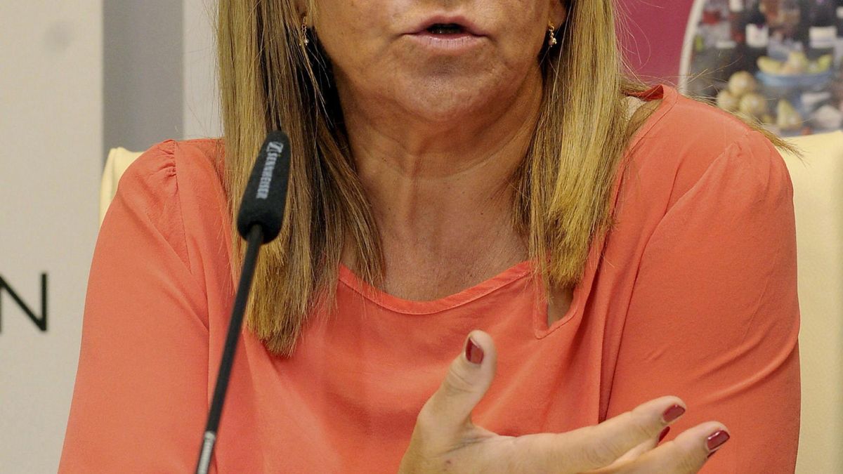 Isabel Carrasco, una política con una larga carrera en el PP y rodeada de polémica