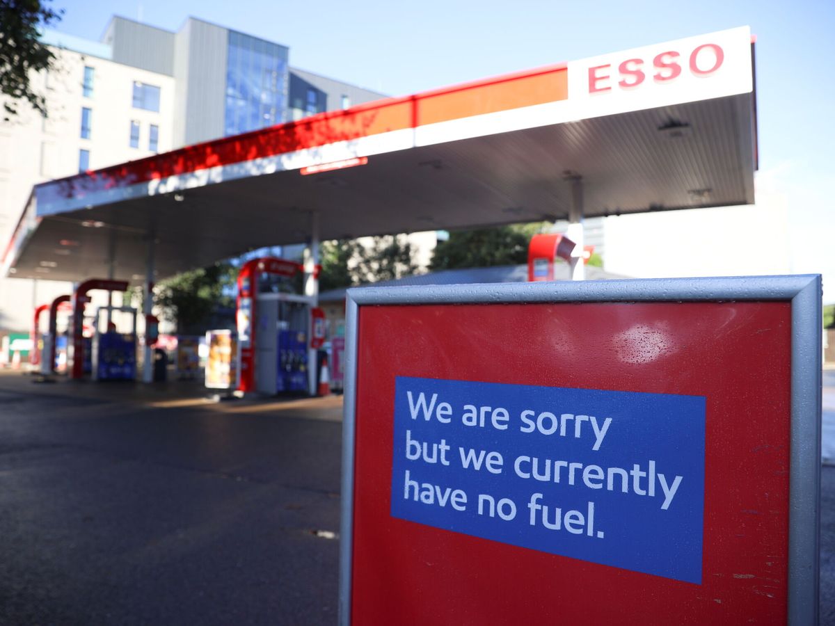 Foto: Gasolinera en Londres. (Reuters)