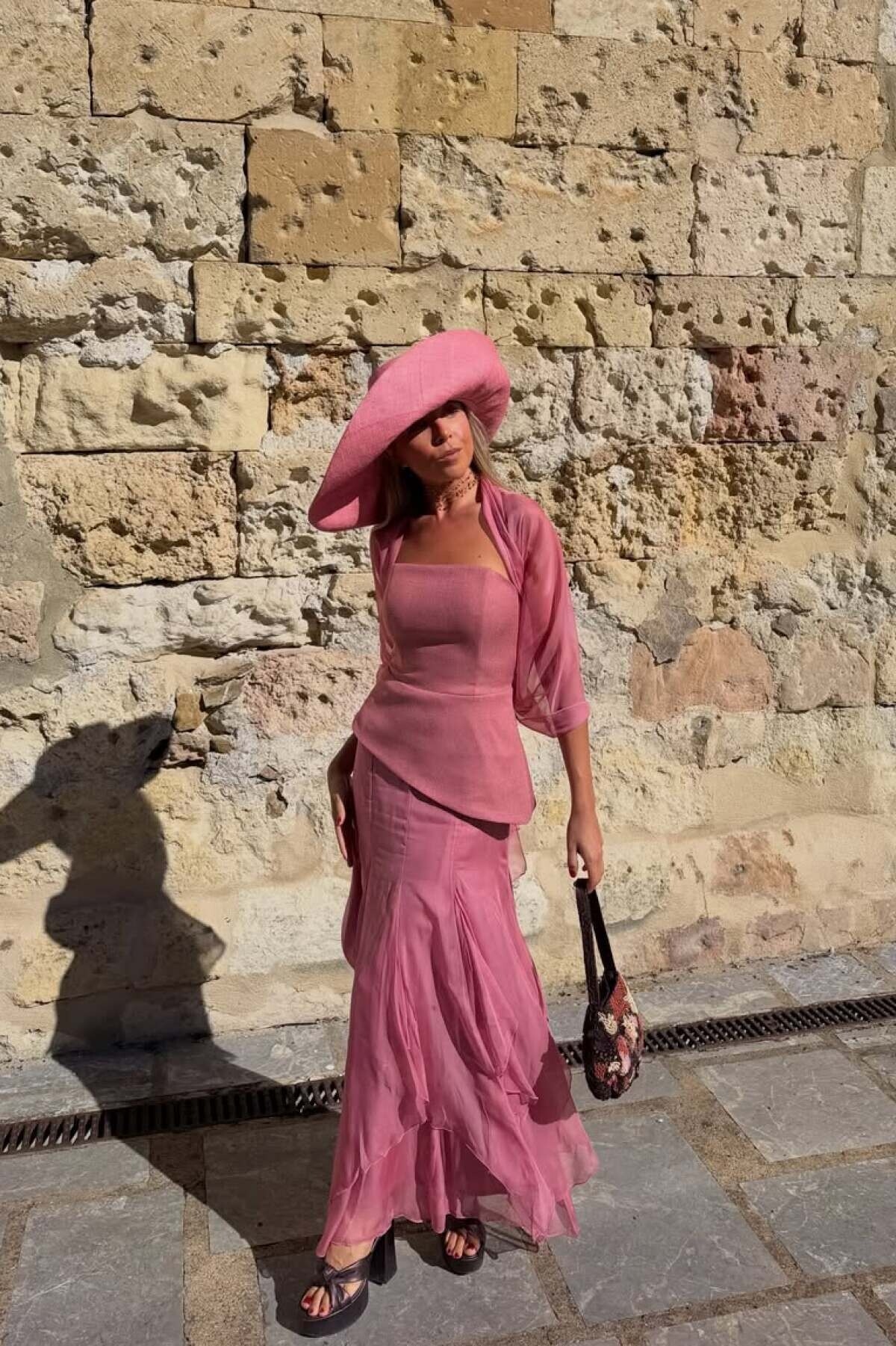 Foto de Dusty rose, el rosa tendencia que conquista a las invitadas más elegantes este otoño